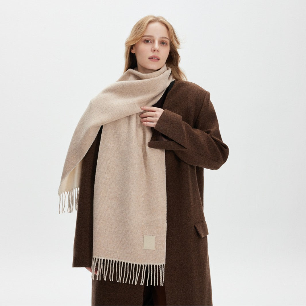 Women’s Extra-Long Two-Tone Winter Scarf with Fringe