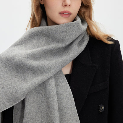 Women’s Extra-Long Two-Tone Winter Scarf with Fringe