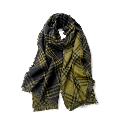 Women’s Oversized Plaid Blanket Scarf Wrap